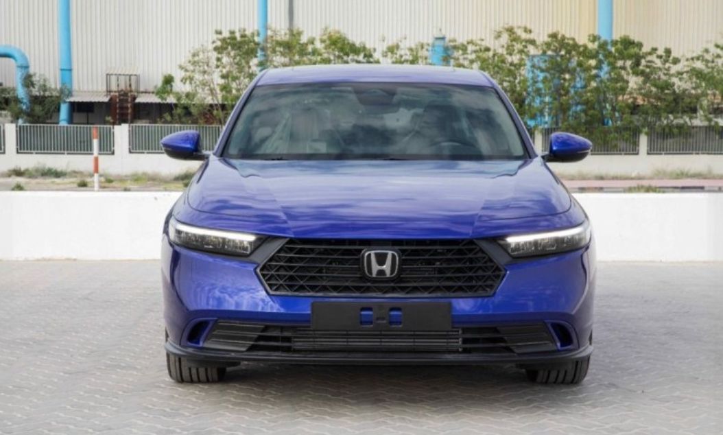 Honda Accord d'occasion à vendre à Dubai, livrable à Douala