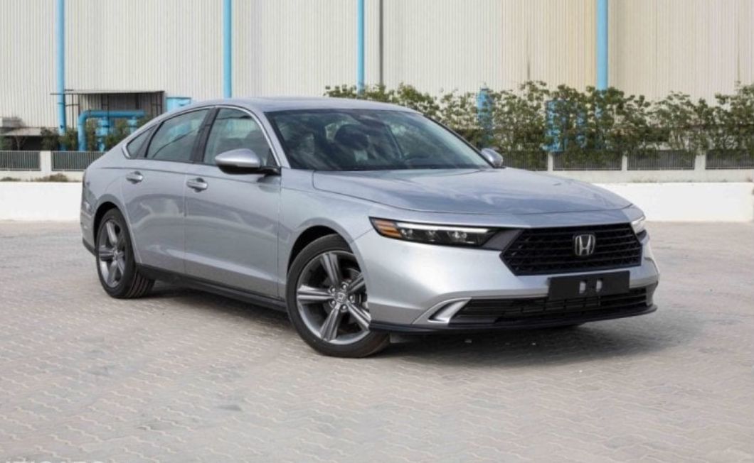Honda Accord d'occasion à vendre à Dubai, livrable à Douala