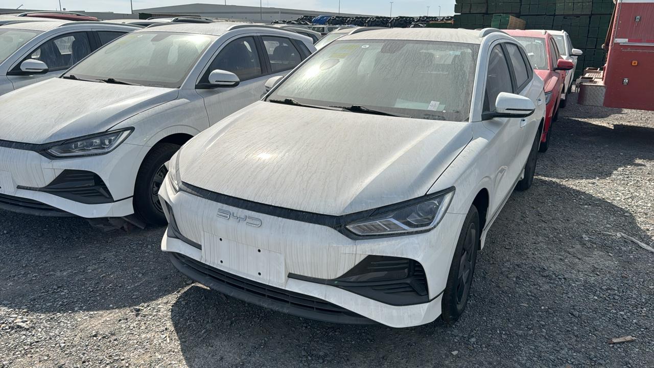 Cadillac XT5 d'occasion à vendre à Dubai, livrable à Dakar