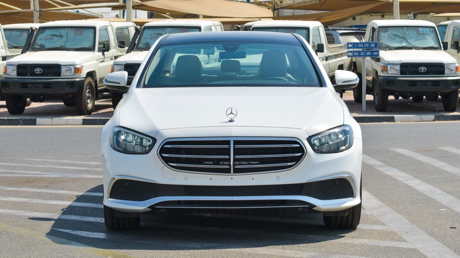 Mercedes-Benz E 320 d'occasion à vendre à Dubai, livrable à Douala