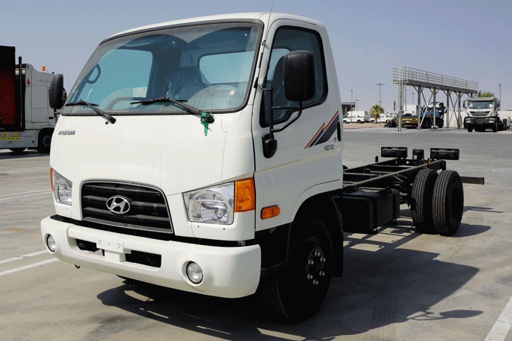 Hyundai HD 72 d'occasion à vendre à Dubai, livrable à Abidjan