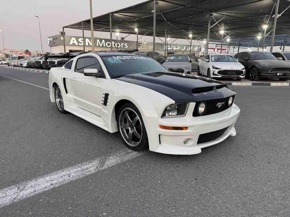 Ford MUSTANG GT SHELBY d'occasion à vendre à Dubai, livrable à Douala