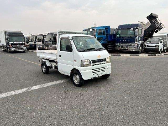 Suzuki Carry d'occasion à vendre à Dubai, livrable à Dakar