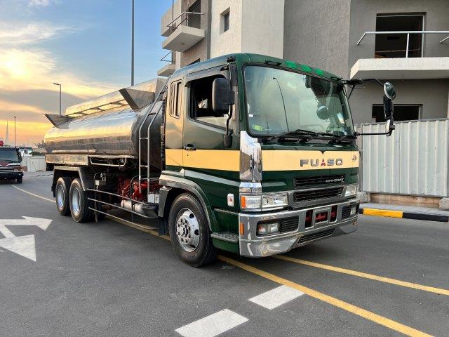 Mitsubishi Fuso Fuso Model#FU517NY d'occasion à vendre à Dubai, livrable à Dakar