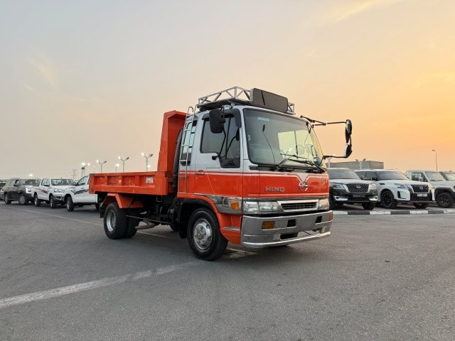Hino RANGER d'occasion à vendre à Dubai, livrable à Kinshasa